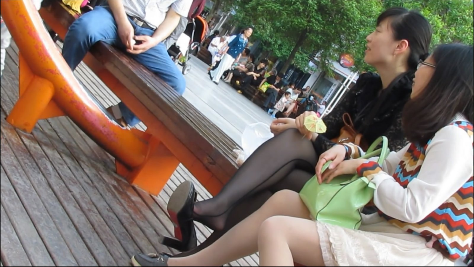 streetsnapnylon[00 00 29][20181203 213026 6]